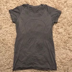 LULULEMON swiftly tech short sleeve